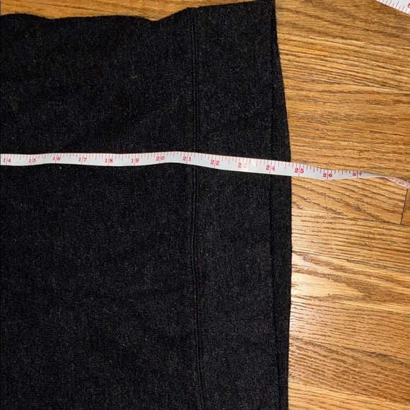 Banana Republic Black Crew Neck Sweater Minimalist Design - Picture 9 of 12